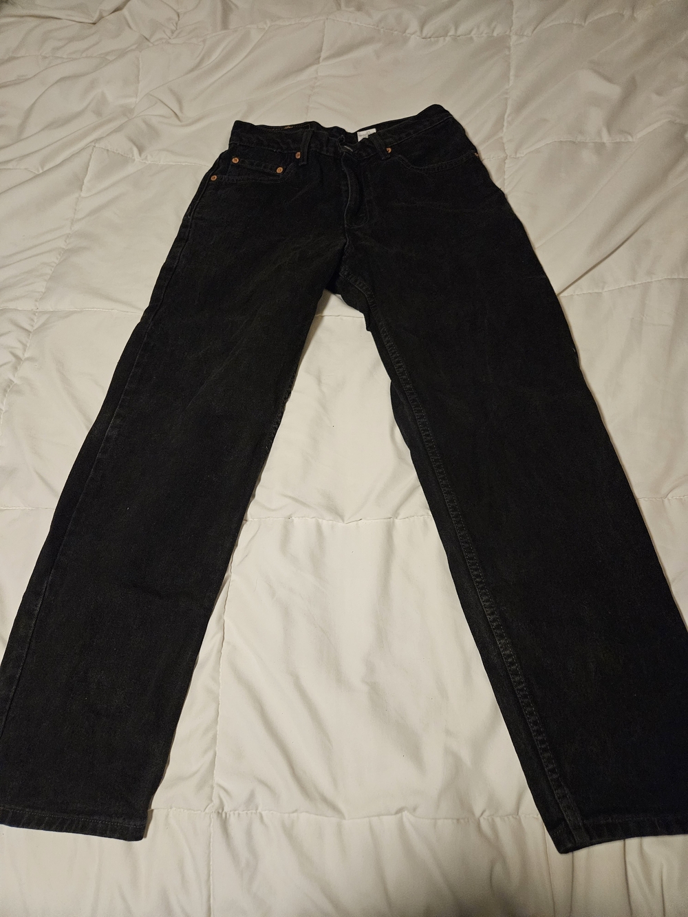 Levi's 550 Relaxed Fit Jeans in Black with Red Accent
